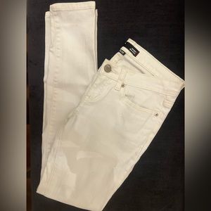 BDG Skinny Mid Rise Jeans (26 x 30)